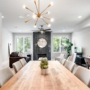 https://mayas-luxury-oasis-2-miles-to-broadway.nashville-hotels.org
